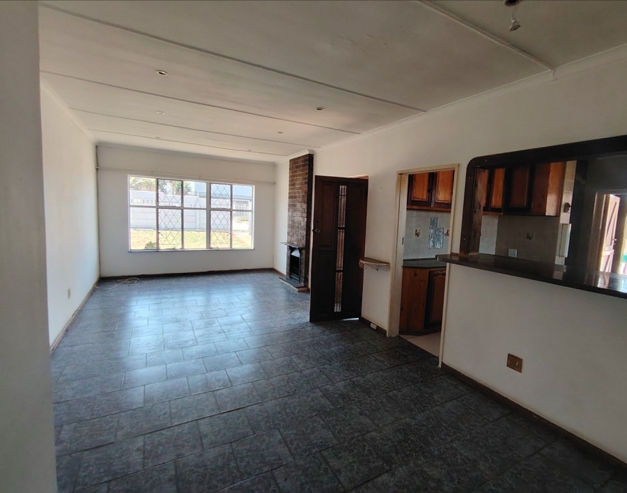 3 Bedroom Property for Sale in Algoa Park Eastern Cape